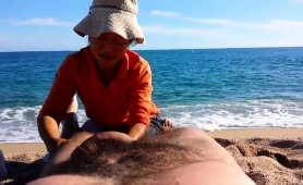 sexy-asian-lady-delivers-a-fabulous-massage-on-the-beach
