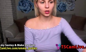 hot-blonde-heshe-emma-jordan-on-webcam-3